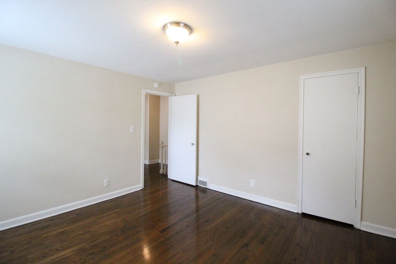 312 E 26th Ave - Photo 7 of 10