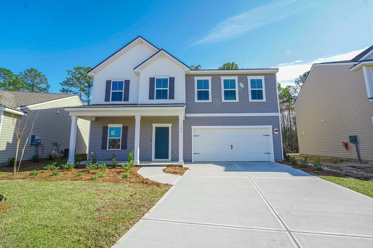 132 Kingswood Cir - Photo 2 of 50