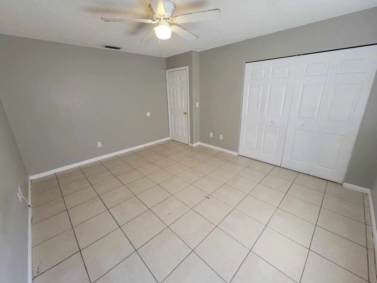 517 Dade Ave - Photo 3 of 9