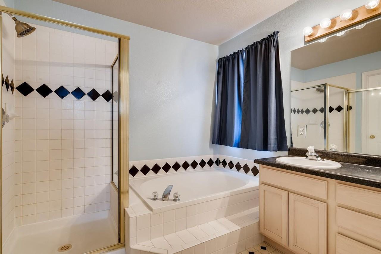 7459 Allens Park Dr - Photo 6 of 11