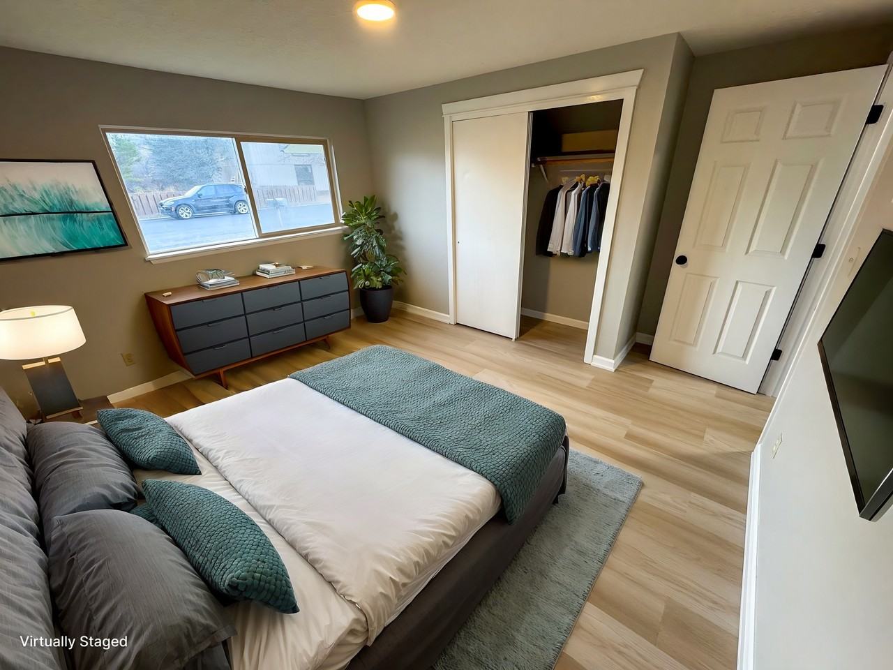 195 Southwest 4th Street - Photo 3 of 9