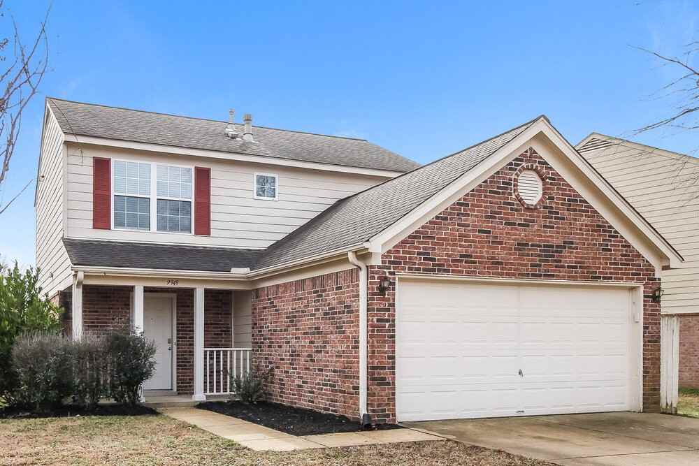 9949 Fox Run Dr - Photo 4 of 17