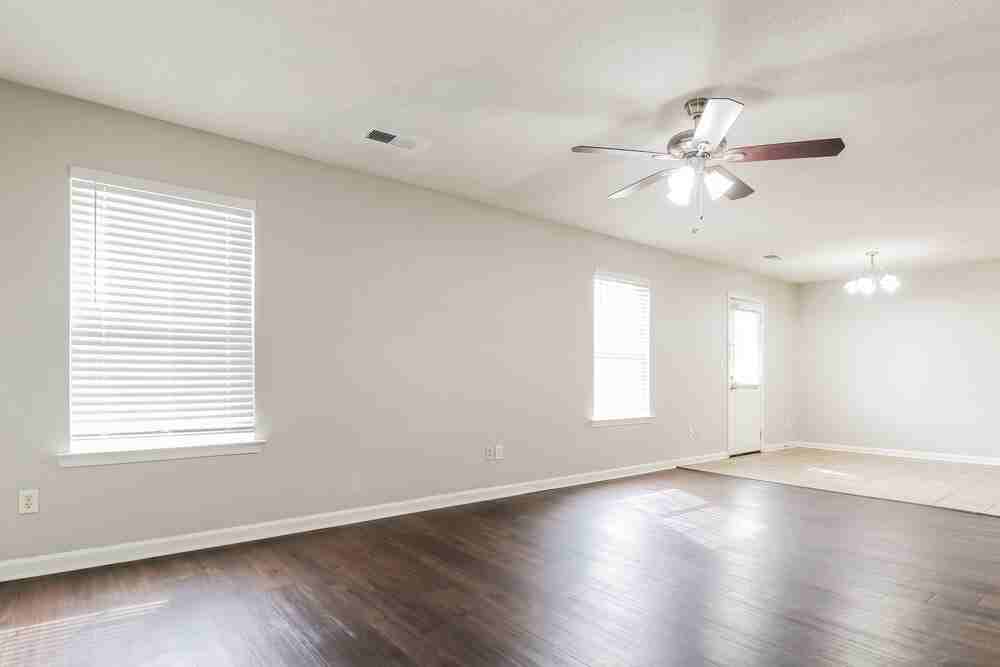 9949 Fox Run Dr - Photo 7 of 17
