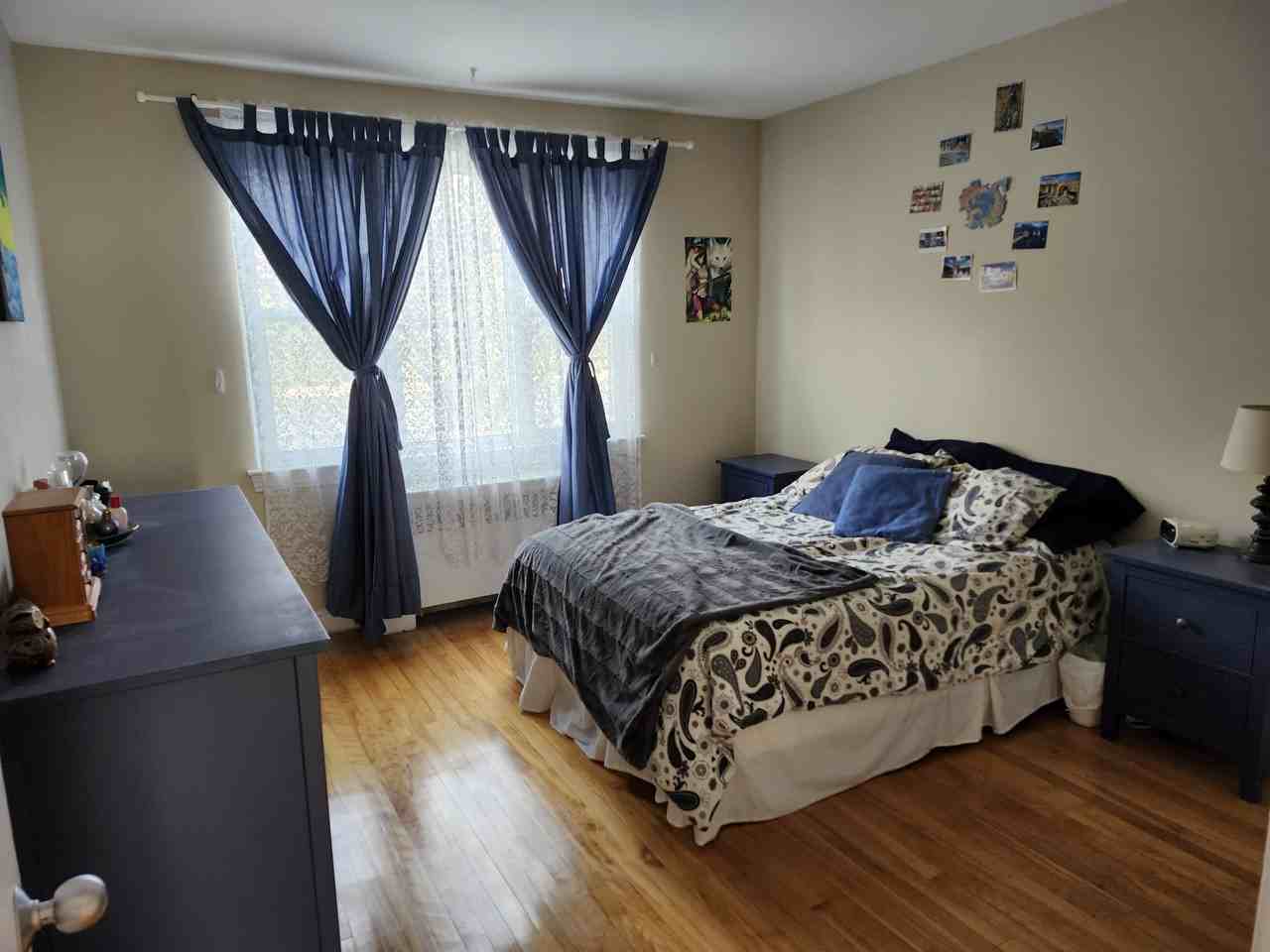 852 Kirkwood Avenue - Photo 2 of 12