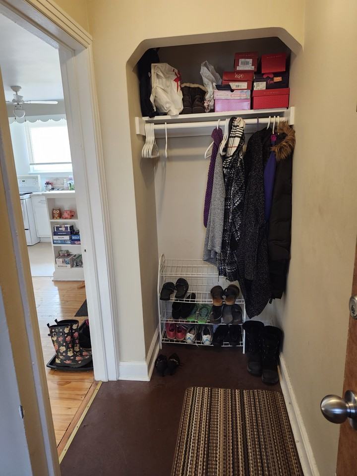 852 Kirkwood Avenue - Photo 6 of 12