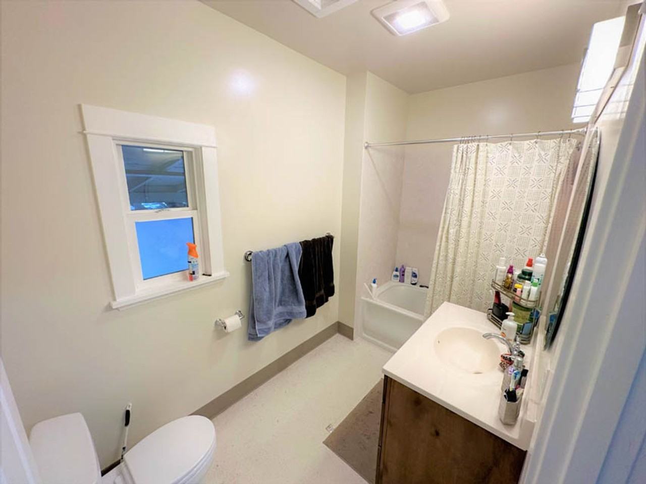 120 Nw 23rd St - Photo 2 of 24