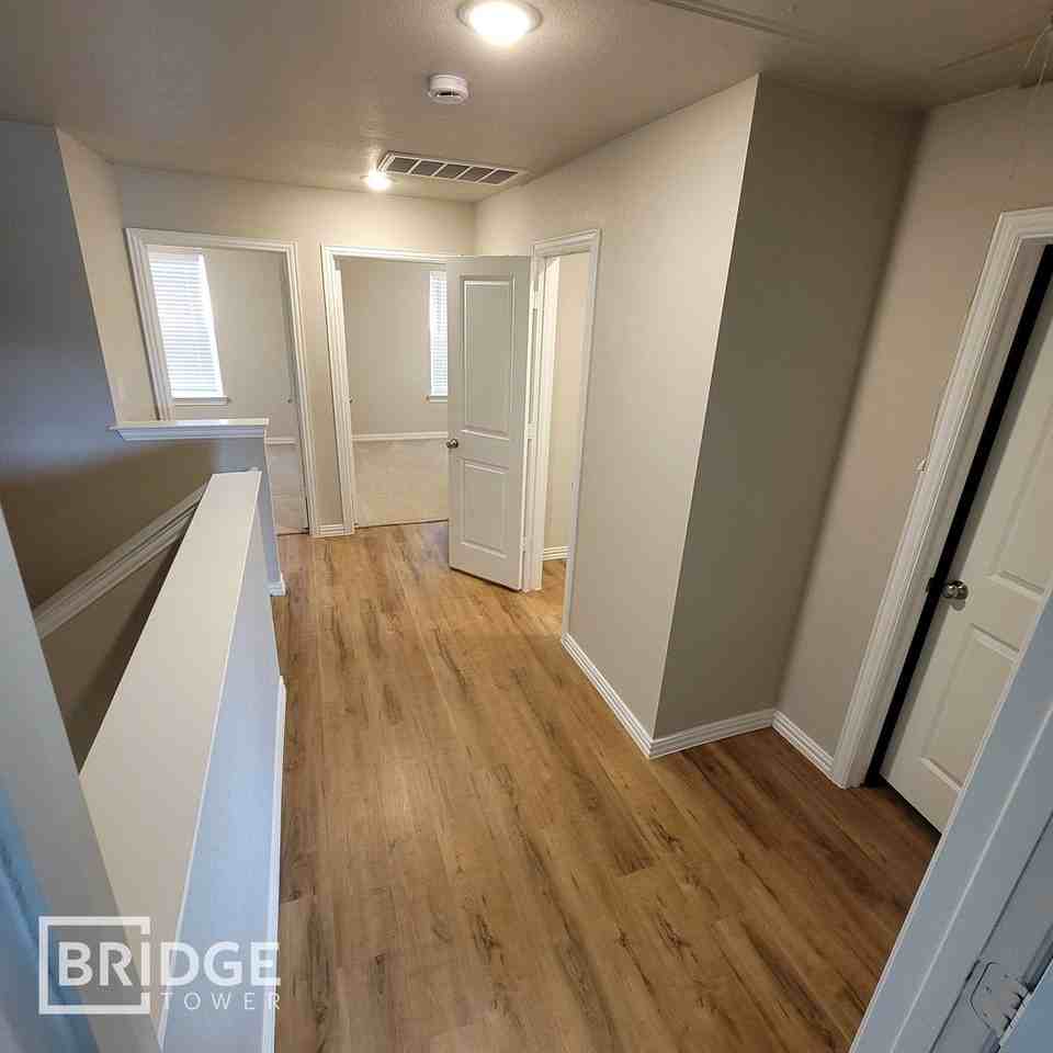 1012 W Golden Ln - Photo 6 of 22