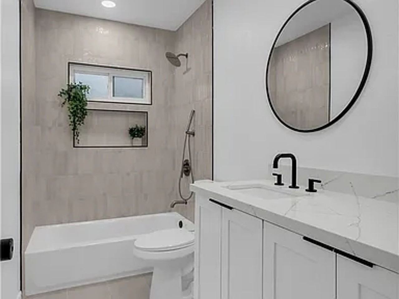 6019 Amos Ave - Photo 3 of 23