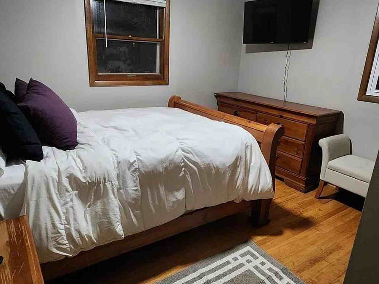 4259 Teakwood Ct - Photo 3 of 10