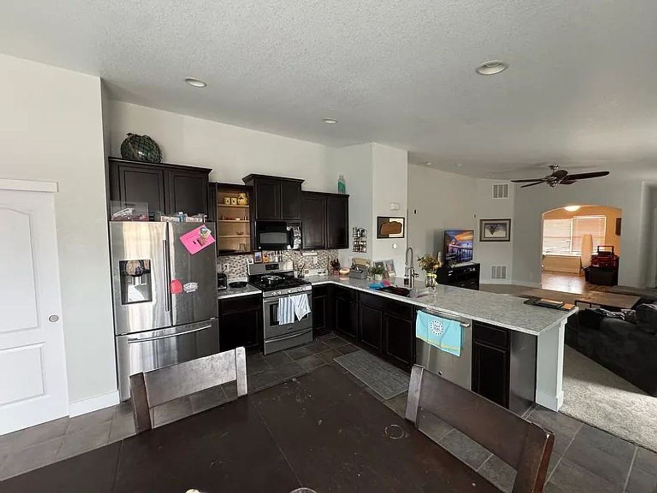 184 Hay Barn Rd - Photo 3 of 12