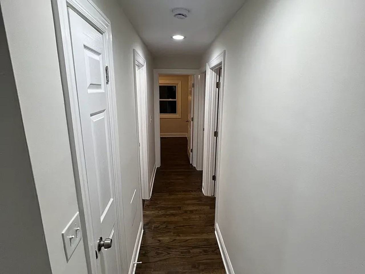 3821 S Calumet Ave - Photo 2 of 8