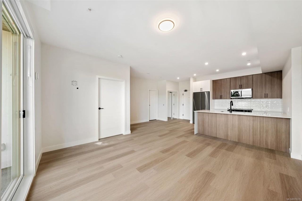 2770 Winster Road #407 - Photo 3 of 13