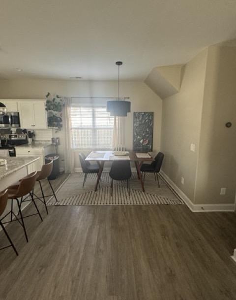 522 Everett Glades - Photo 3 of 14