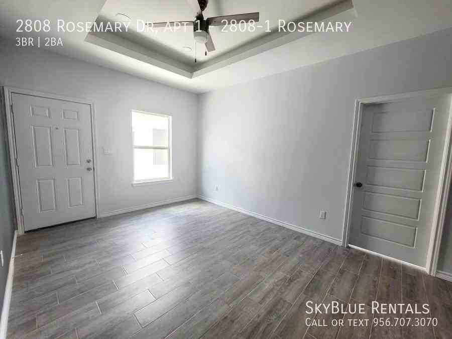 2808 Rosemary Dr - Photo 6 of 14
