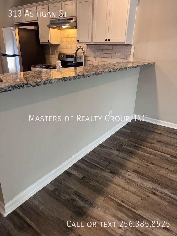 313 Ashigan St - Photo 7 of 27