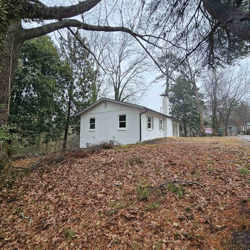 176 Roscott Ln - Photo 2 of 17