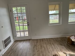 280 Upshaw Street Southwest - Photo 2 of 12