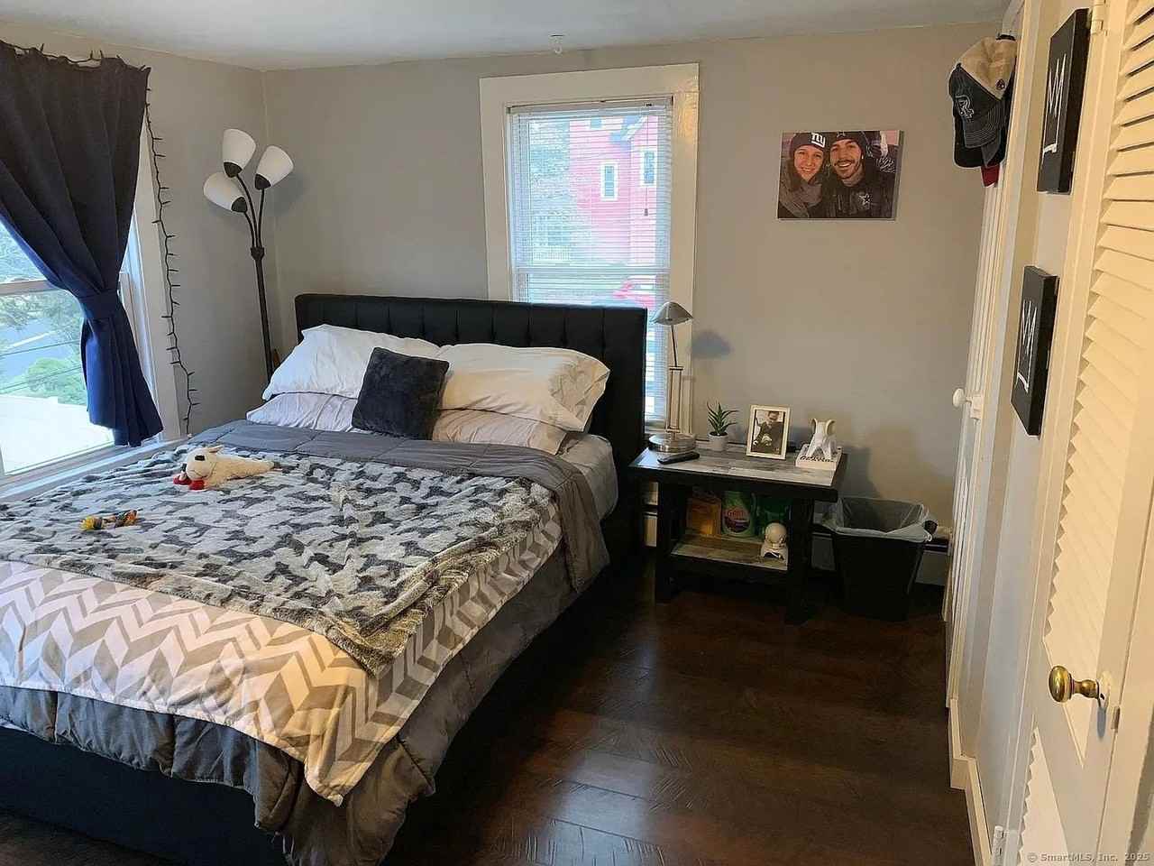 81 Soundview Ave #2 - Photo 2 of 12