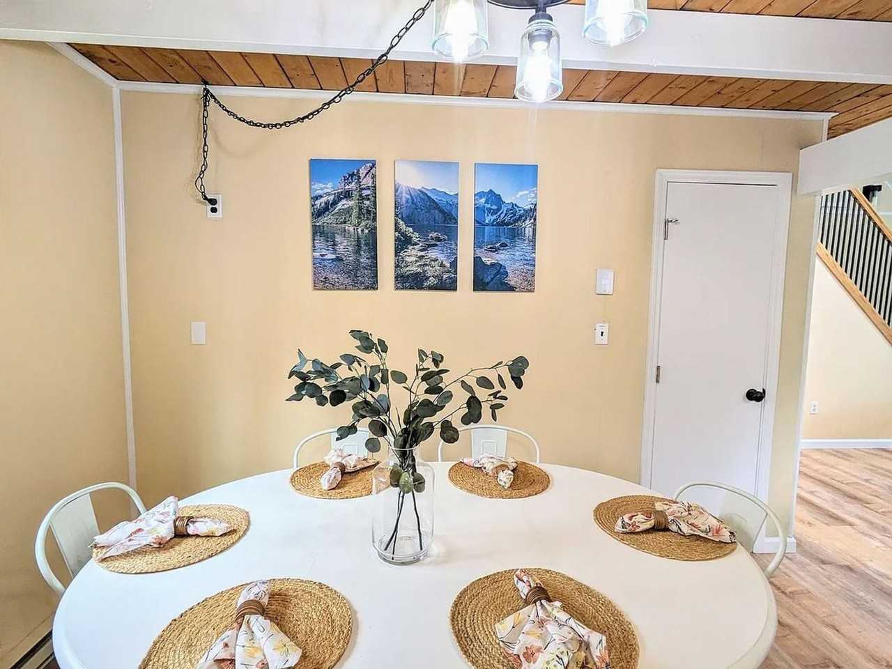 329 Packanack Dr - Photo 3 of 21