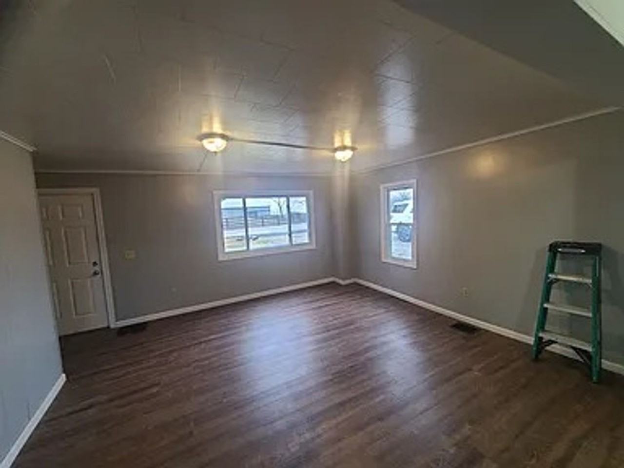 1889 Bracht Piner Rd - Photo 2 of 11