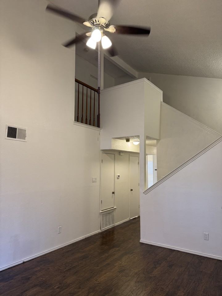 4420 Hulen Cir W #NA - Photo 3 of 16