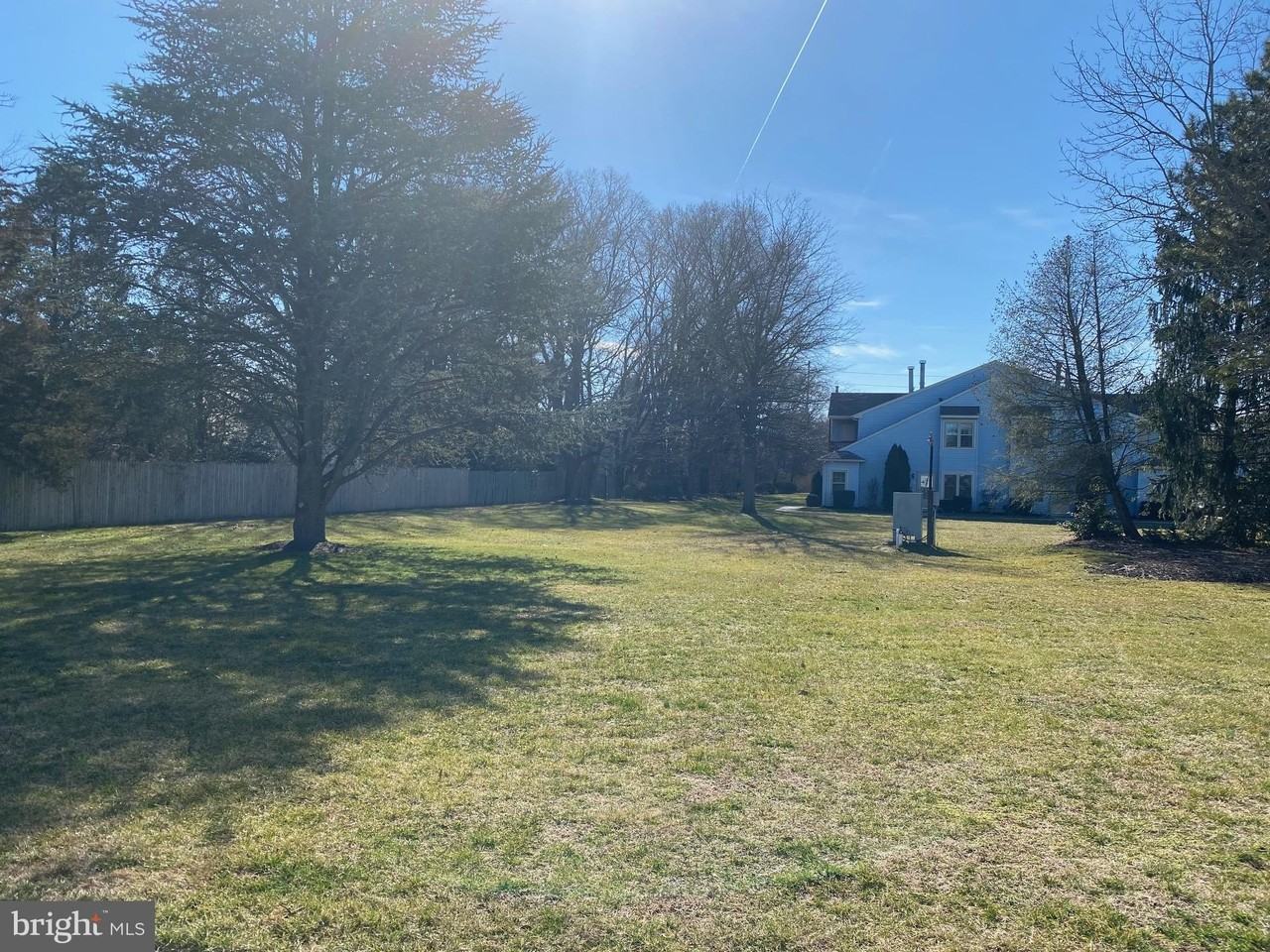 529 Cascade Ct - Photo 2 of 12