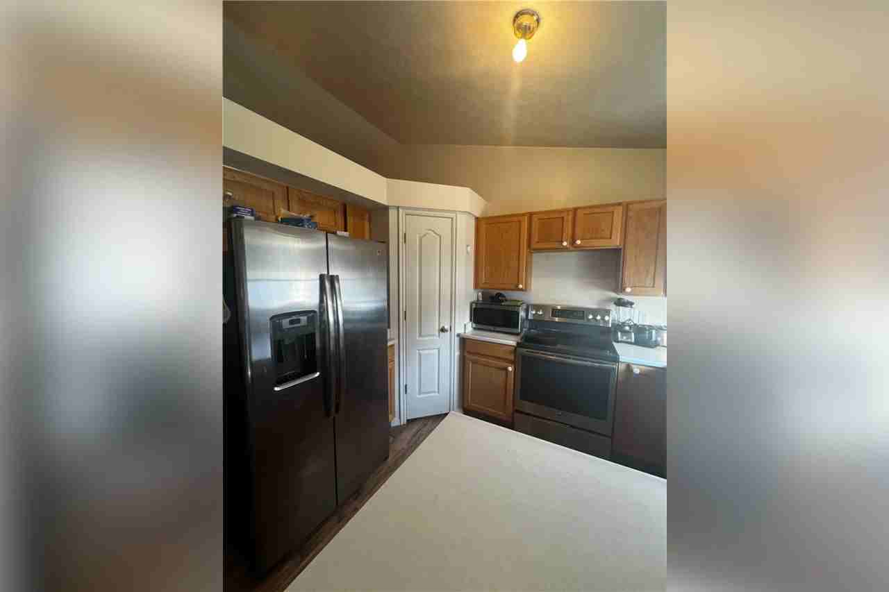 1486 N 780 W - Photo 2 of 16