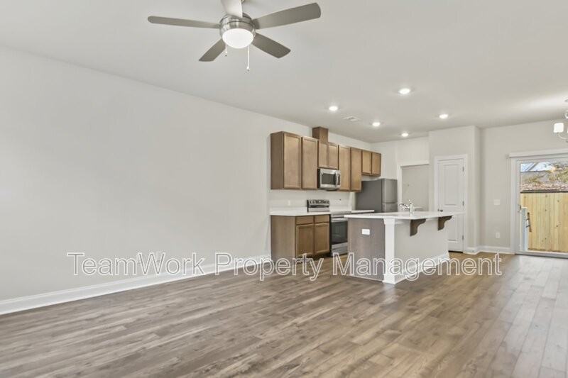 101 Langley Dr #B - Photo 7 of 23