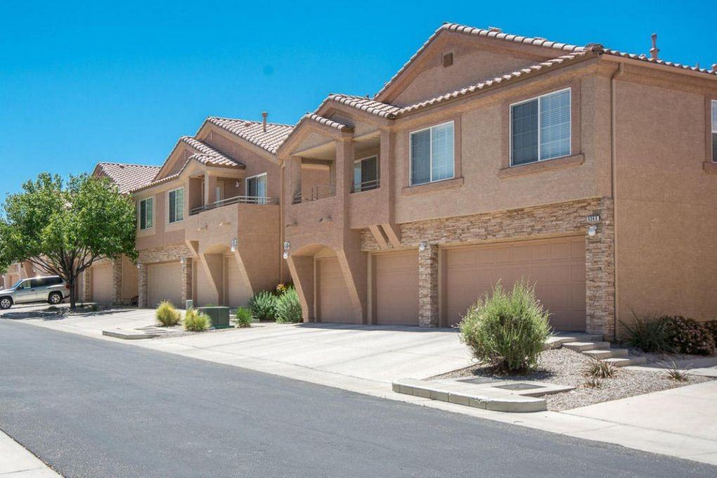 5244 Molokai Ave Ne #10C - Photo 2 of 11