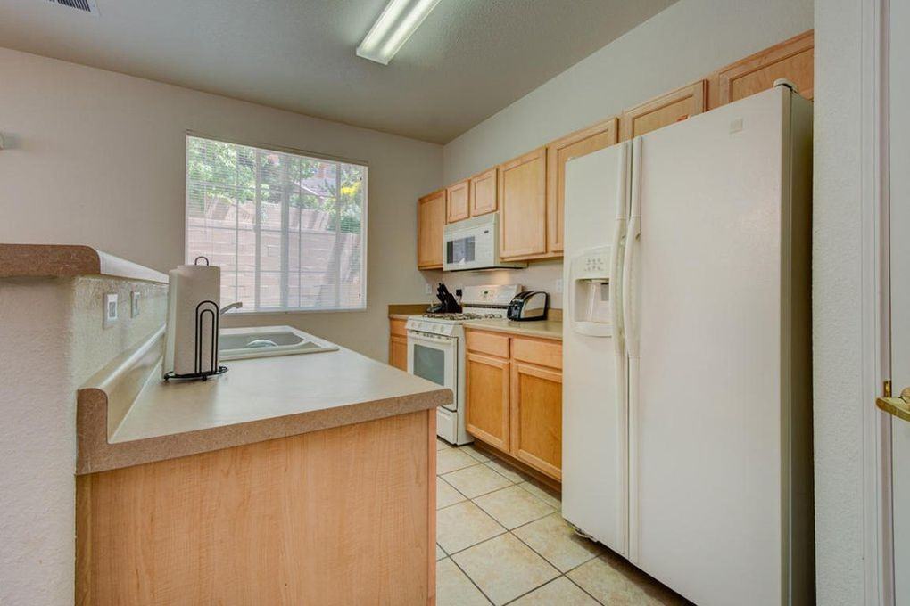 5244 Molokai Ave Ne #10C - Photo 5 of 11