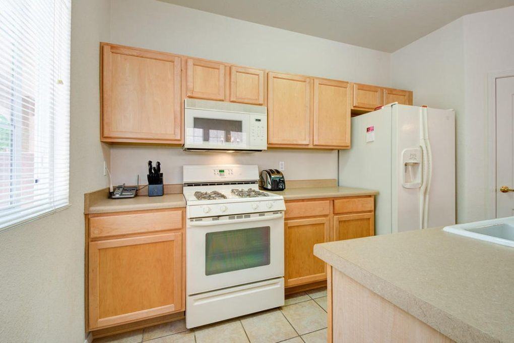 5244 Molokai Ave Ne #10C - Photo 6 of 11