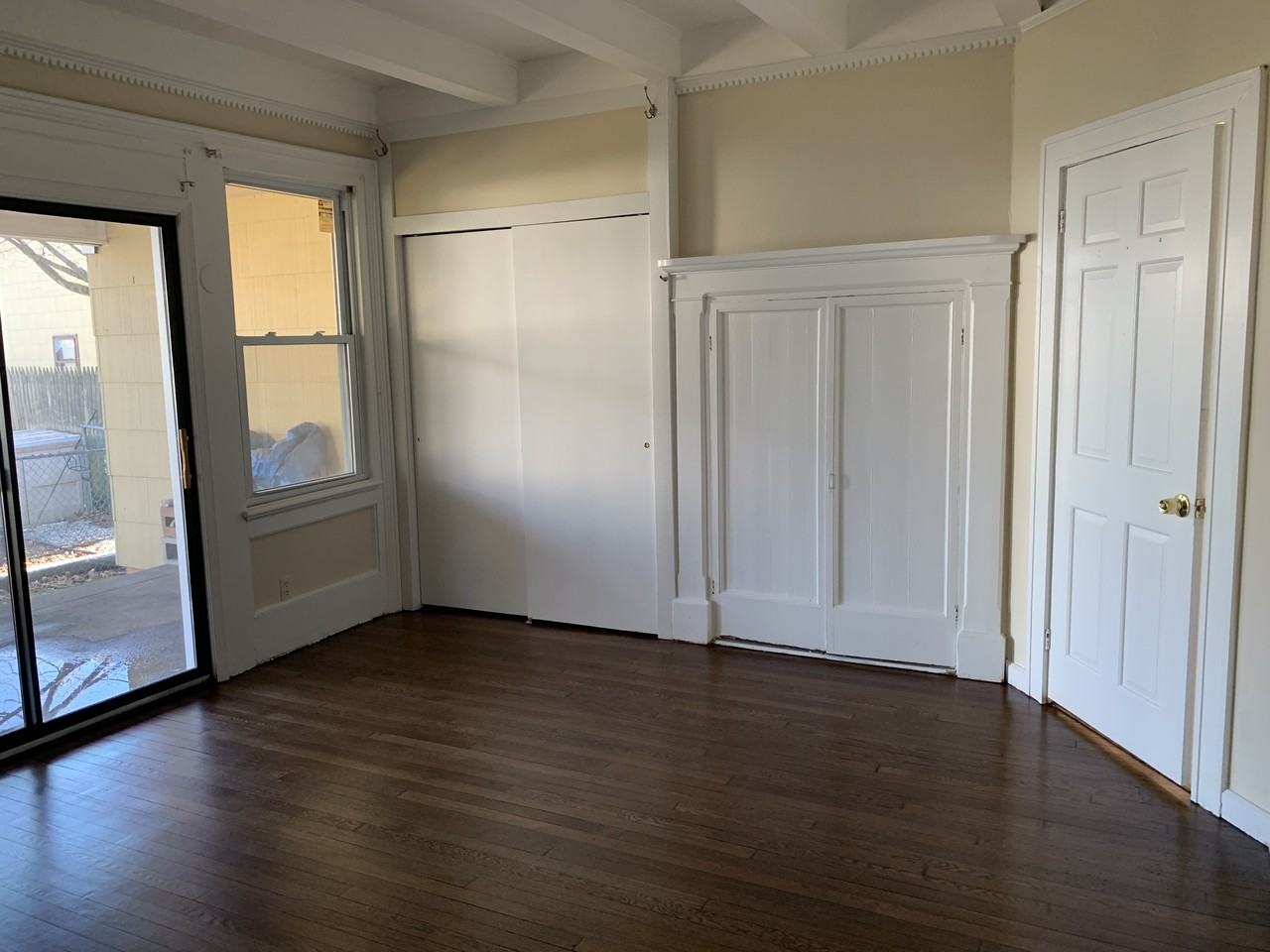 141 Howard Ave #1 - Photo 7 of 9