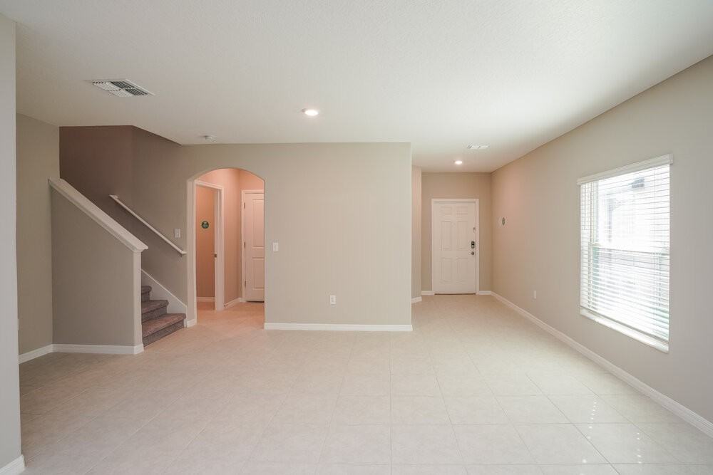 7224 Spring Snowflake Ave - Photo 5 of 17