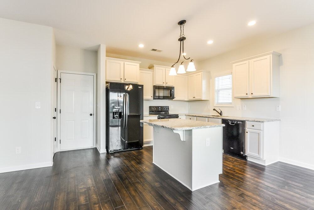 14 W Lumber Ct ##102 - Photo 5 of 15