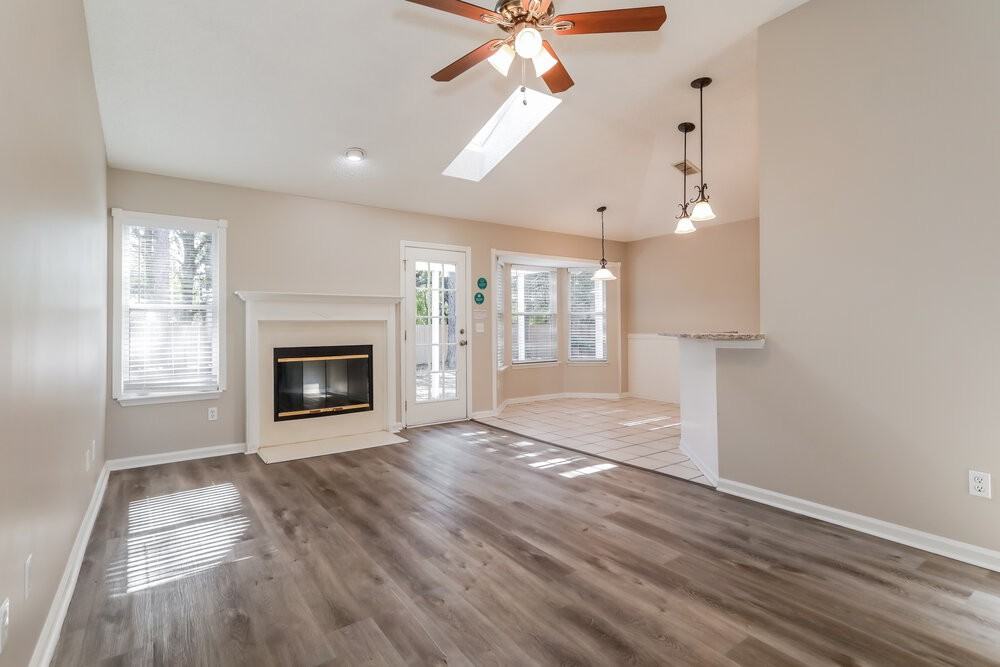3343 Shauna Oaks Cir E - Photo 3 of 14