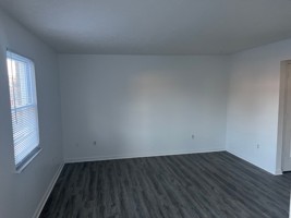 featured image of 280 Berkley Ct
