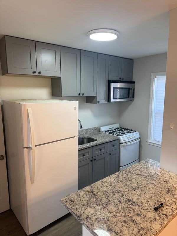 5512 Northwood Dr - Photo 3 of 11