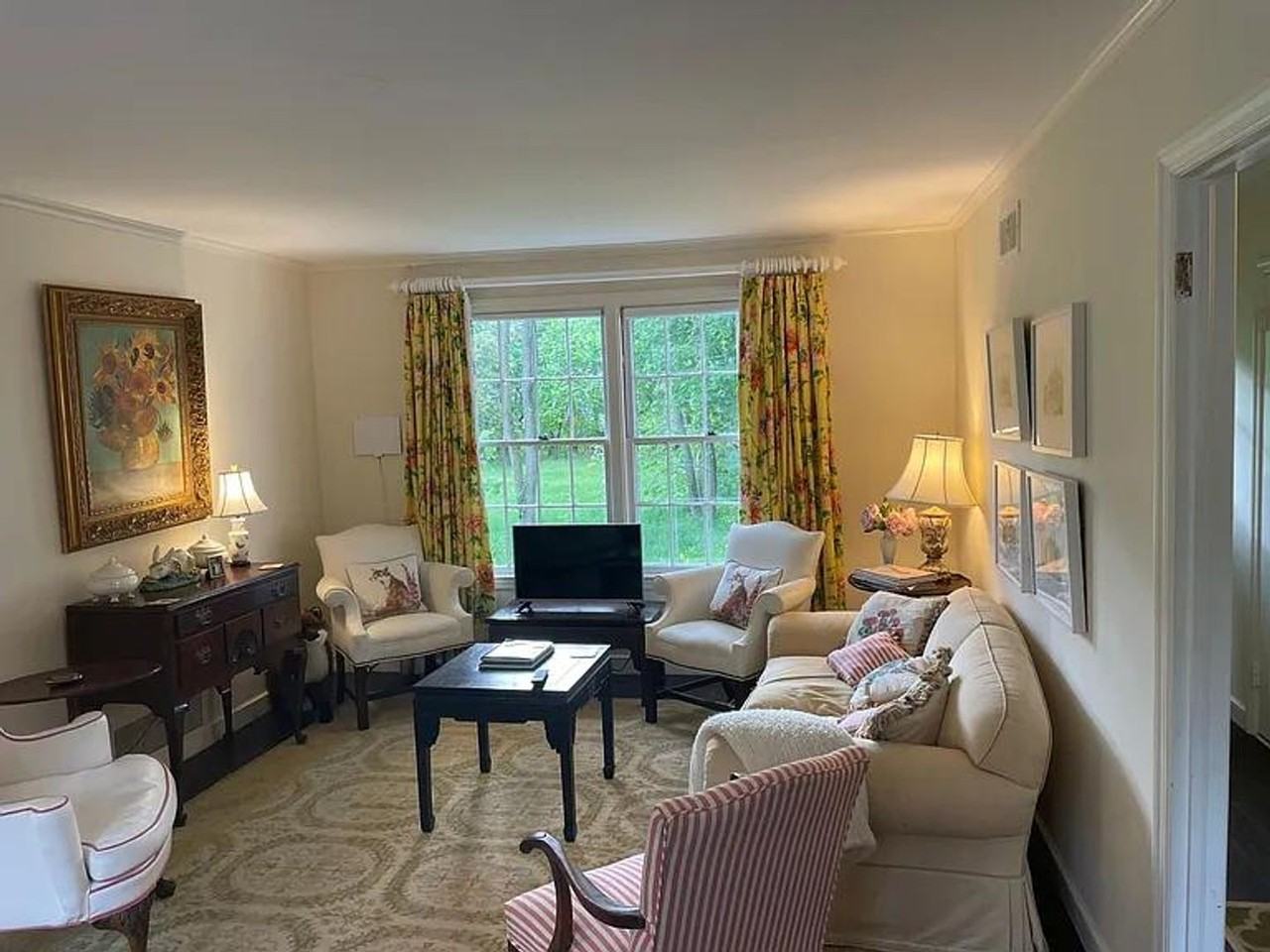 130R Main St - Photo 3 of 17