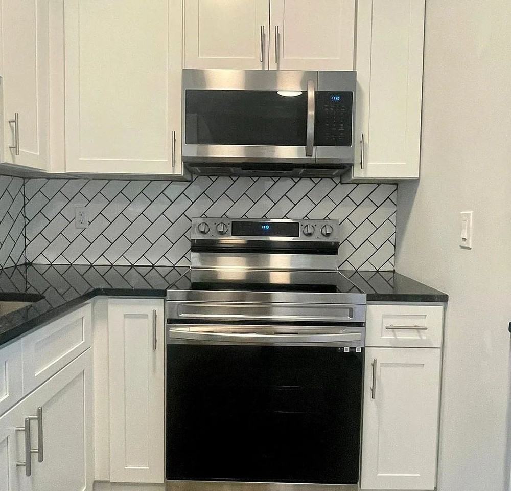 937 Camilla St Sw - Photo 2 of 20