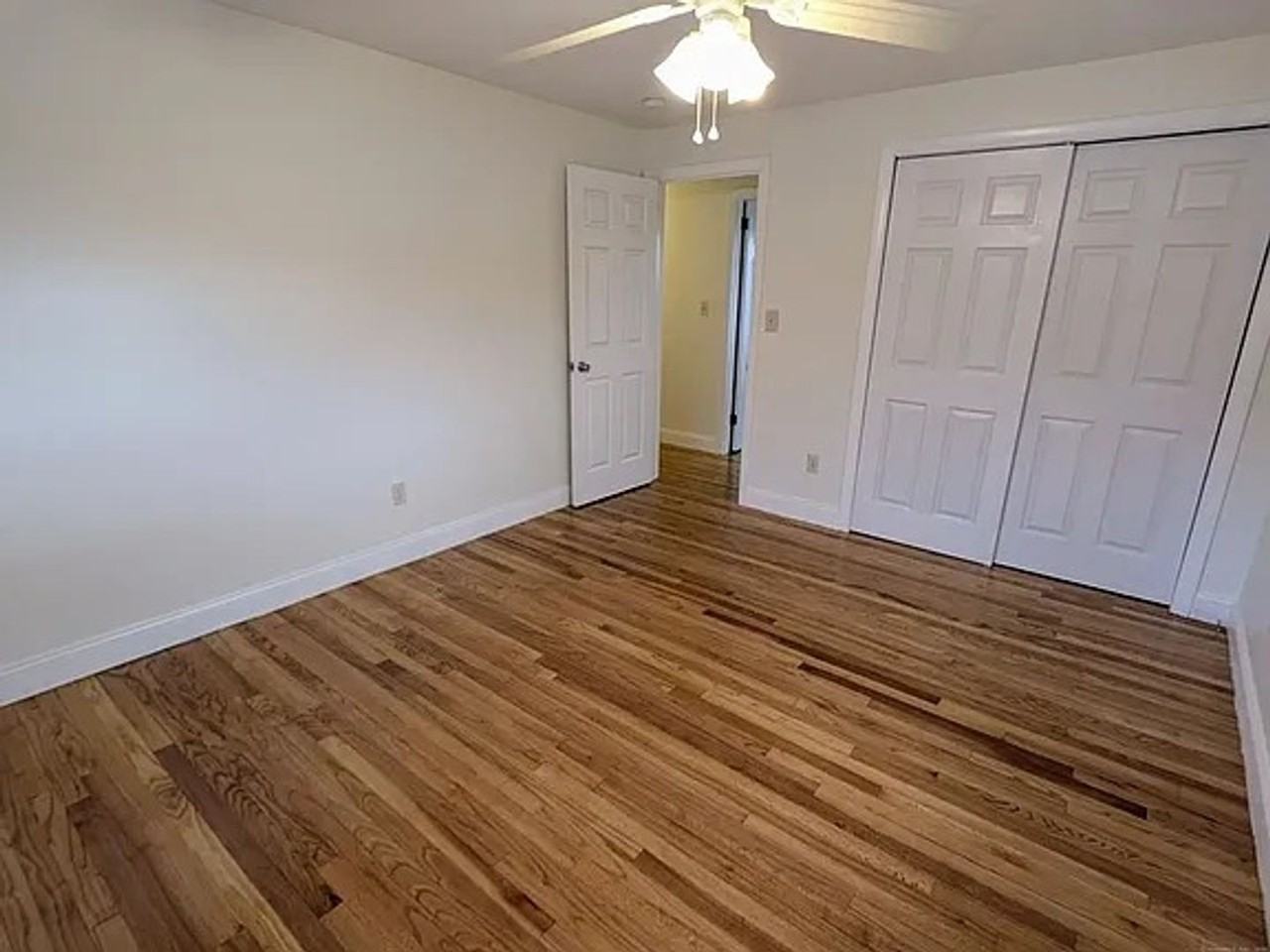 82 Irving St - Photo 2 of 11