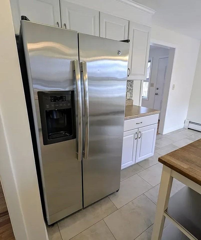 82 Irving St - Photo 3 of 11