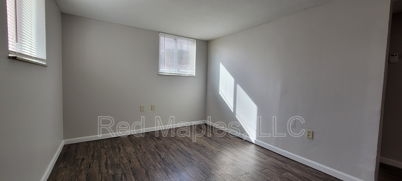 3222 Airway Ave #C - Photo 3 of 10