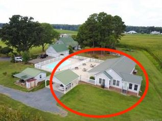 24425A Canton Rd - Photo 2 of 7