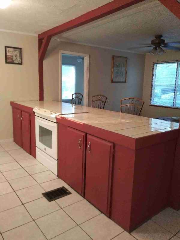 6128 136th Ave N - Photo 2 of 8