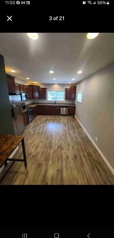 4943 Hooker St - Photo 3 of 19