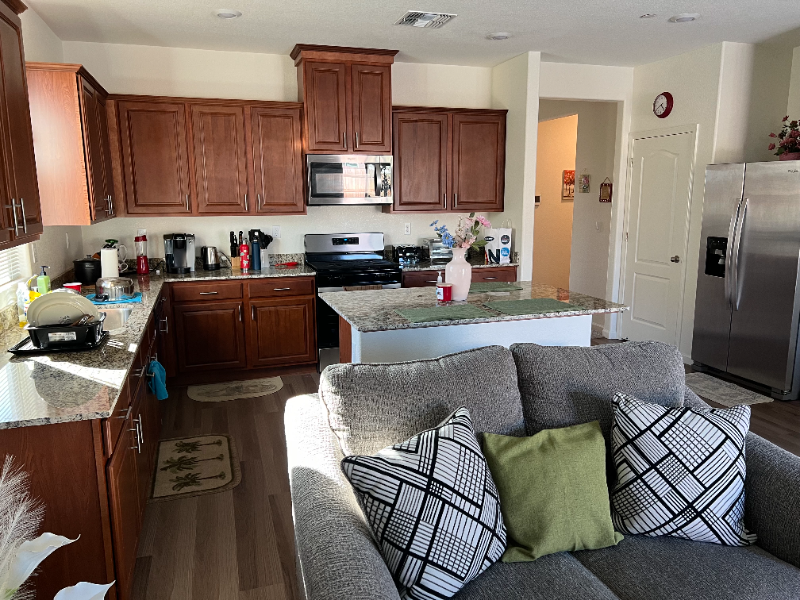 10424 Skynyrd Way - Photo 4 of 12