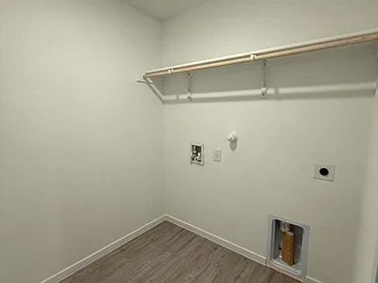 6910 Dorato Rdg - Photo 3 of 15