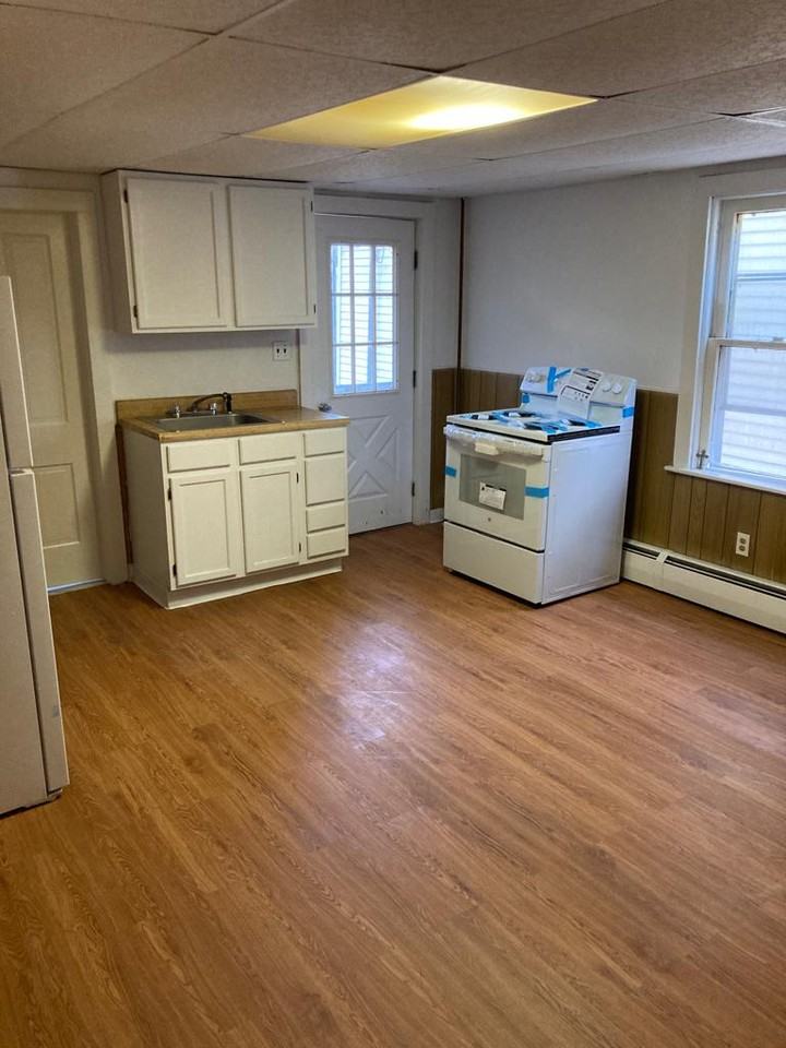 41 Murray St #41 - Photo 3 of 13