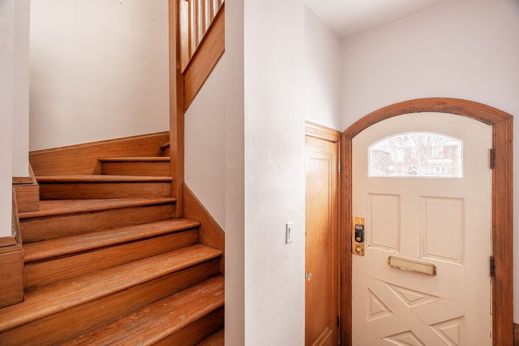 402 Holland Avenue #2 - Photo 3 of 37