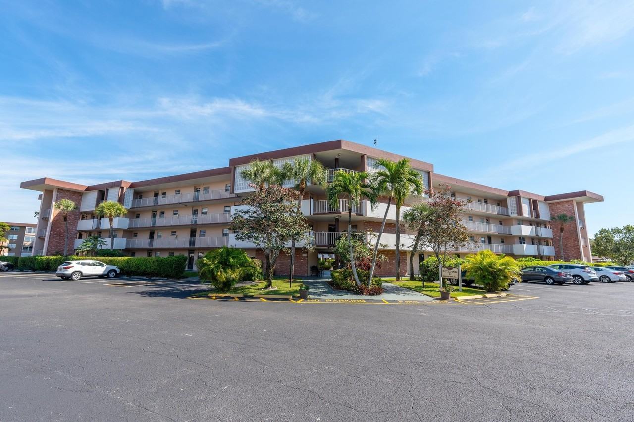 2800 Nw 47th Ter #105B